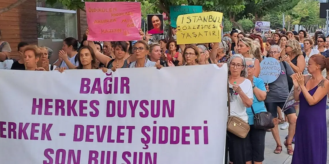 Amed’in Sur ilçesinde cüppeli, sarıklı, uzun sakallı, ellerinde silah ve bıçakla iki kadının evini basark şiddet uyguladılar