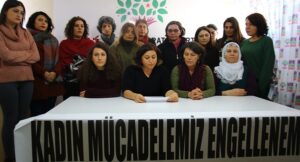 HDP’li kadınlara dönük operasyon protesto edildi