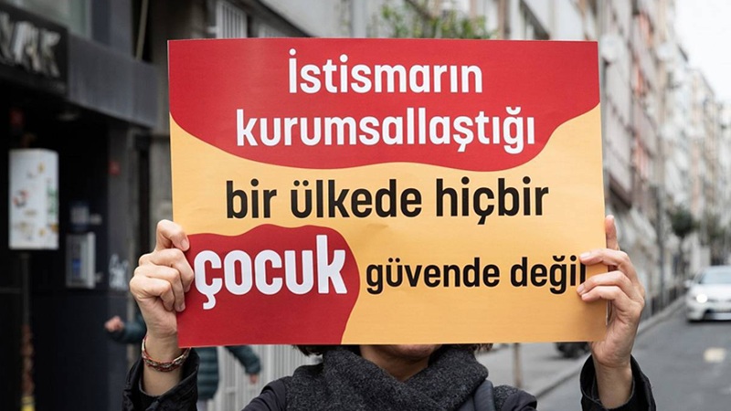 Öğretmen Sendikası Kadın Komisyonu: Alışmayacağız, Boyun Eğmeyeceğiz, Susmayacağız!