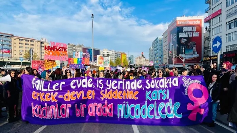 Mirabal Kardeşler Mürüvet Küçük ün yazısı